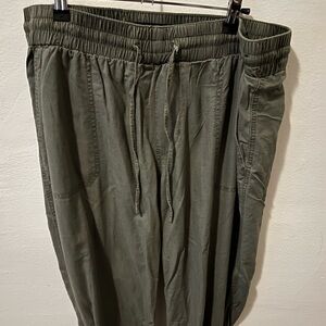 HOLLISTER Army Green Pants